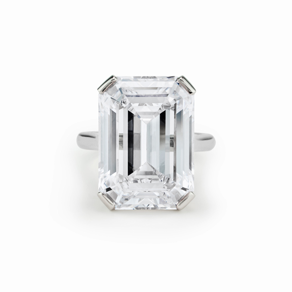 A-Diamond-and-Platinum-Ring