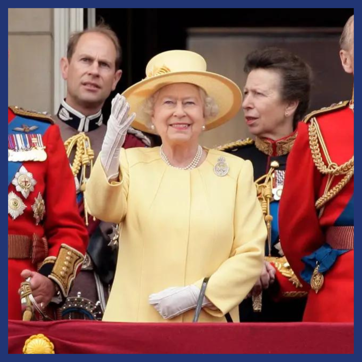 Queen-Elizabeth-II-Jubilee-Jewelry